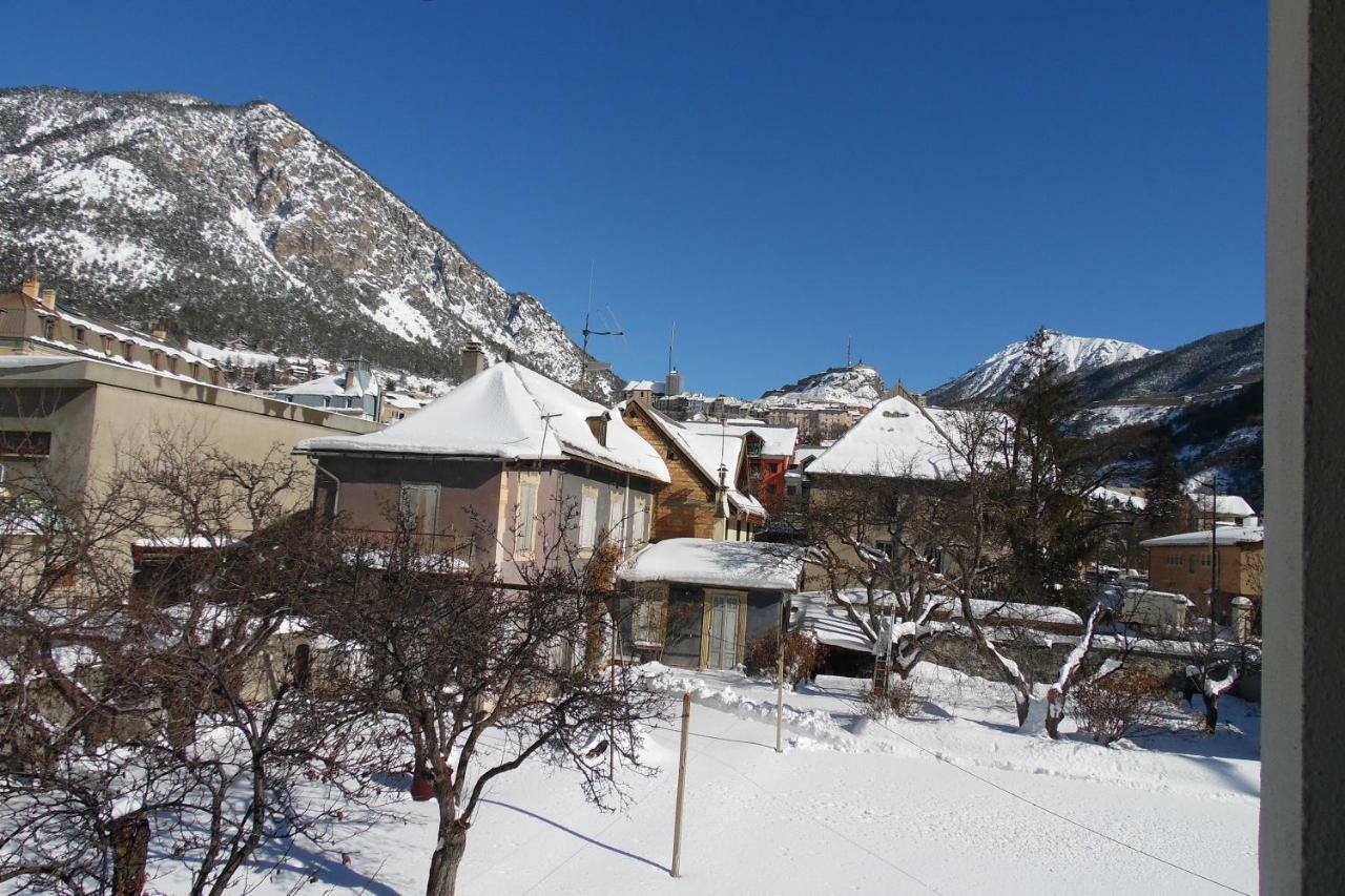 Appartement Paisible Briançon Dış mekan fotoğraf